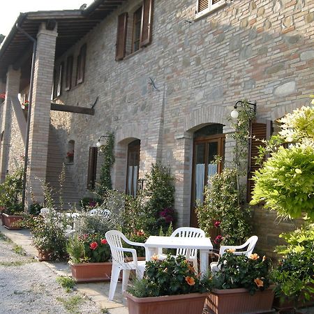 Agriturismo Bellarosa Assisi Buitenkant foto